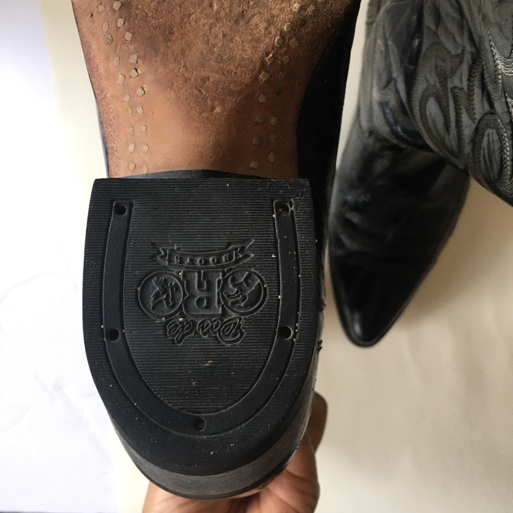 Dos De Oro Distressed Cowboy Boots